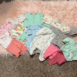 Misc. Newborn Clothes - Sleepers, outfits, rompers LOT